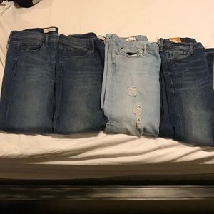 THE ULTIMATE JEAN VAULT